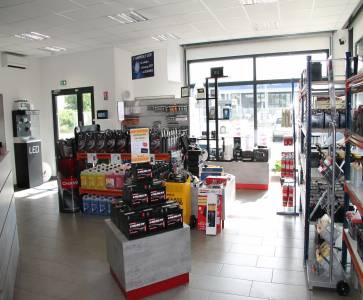 Vente et pose de batteries pour véhicules agricoles, TP, poids lourds sur Colmar et Geispolsheim vers Épinal Rixheim